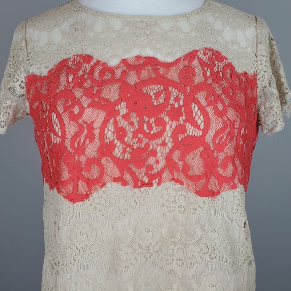 Porcelain Beige & Coral Lace Top - Picture 3 of 5